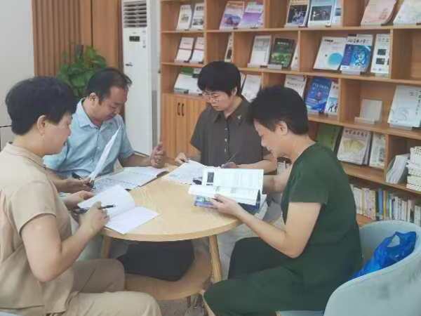 评课照片.jpg