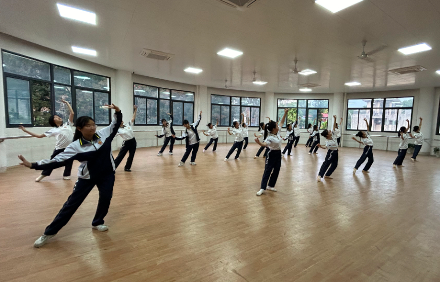 26号-社团活动照片-2.jpg